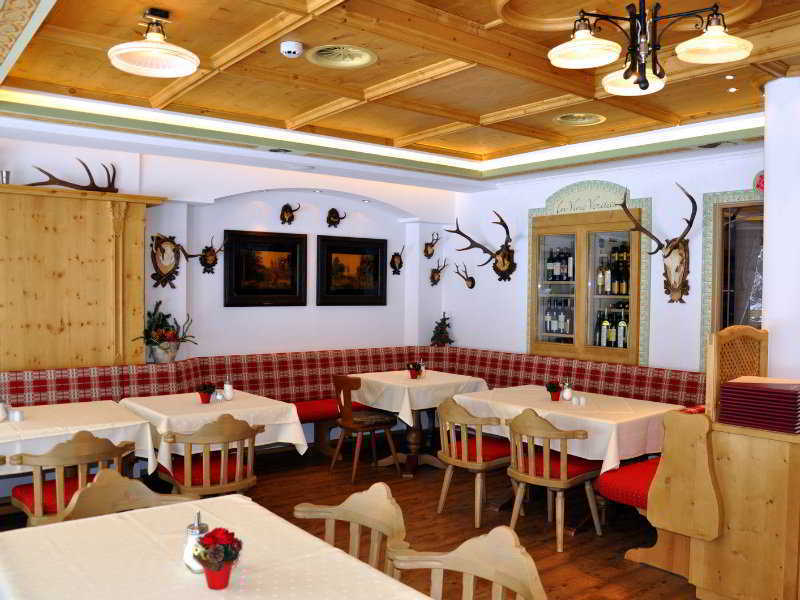 Hotel Jaegerhof 겔로스 외부 사진